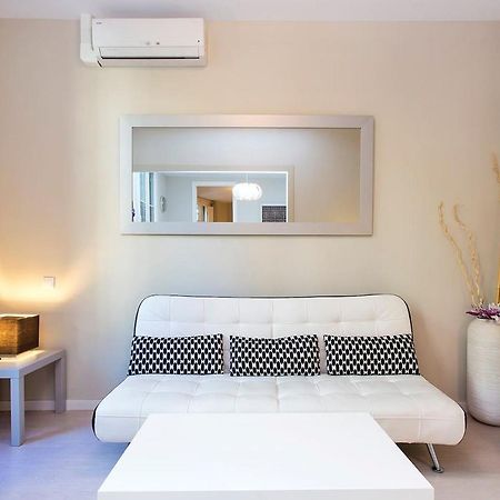Stay U-Nique Apartments Floridablanca II Барселона Экстерьер фото